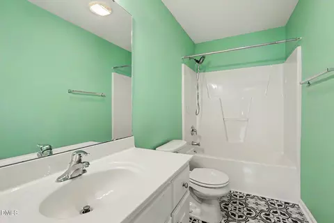 Bath - 92 Balsawood Ct, Willow Spring, NC 27592 photo 3 of 3