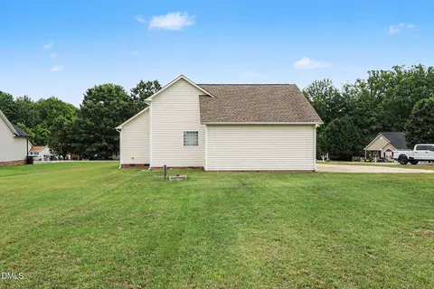 Exterior - 92 Balsawood Ct, Willow Spring, NC 27592 photo 4 of 5