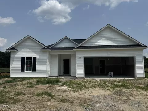 214 Hill Valley Dr, La Grange, NC 28551