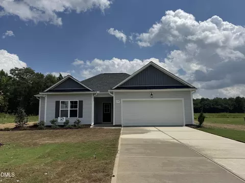 214 Hill Valley Dr, La Grange, NC 28551
