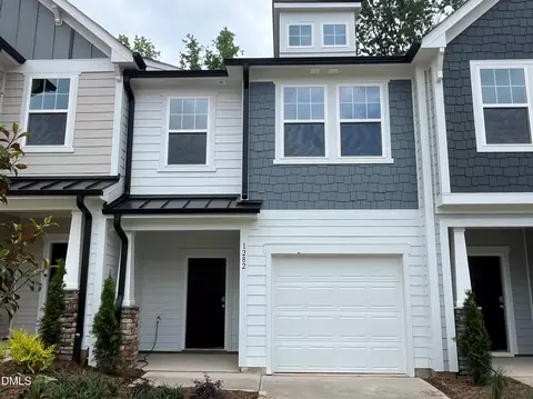1282 Hammond Dr, Mebane, NC 27302