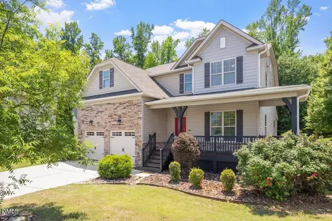 1002 Emerald Ct, Knightdale, NC 27545