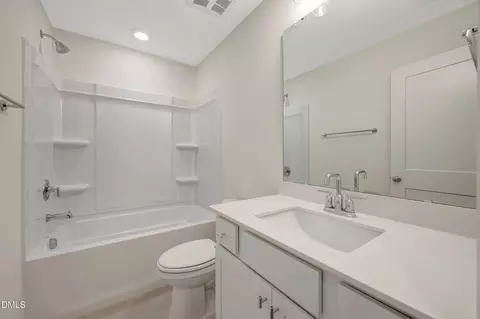 Bath - 5108 Silver Brook Rd, Durham, NC 27703 photo 3 of 3