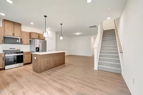 5020 Silver Brook Rd, Durham, NC 27703 photo 4