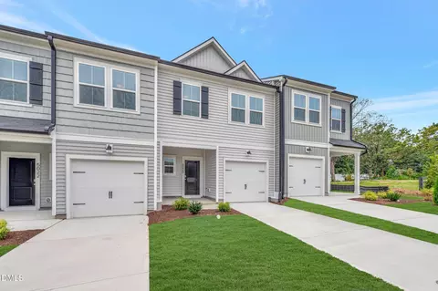 5020 Silver Brook Rd, Durham, NC 27703 photo 2