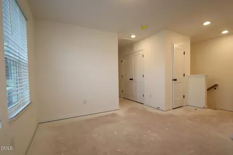5028 Silver Brook Rd, Durham, NC 27703 photo 9