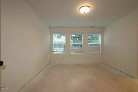 5028 Silver Brook Rd, Durham, NC 27703 photo 11