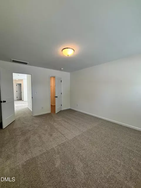 Bedroom - 5028 Silver Brook Rd, Durham, NC 27703 photo 3 of 5