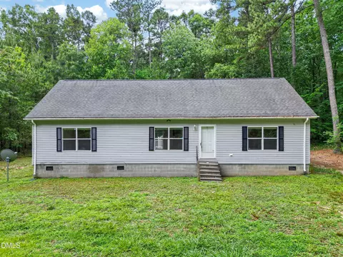 126 Hunter Rd, Henderson, NC 27537