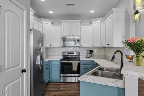 Kitchen - 5844 Brogden Rd, Smithfield, NC 27577 photo 2 of 4