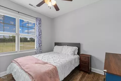 Bedroom - 5844 Brogden Rd, Smithfield, NC 27577 photo 4 of 5