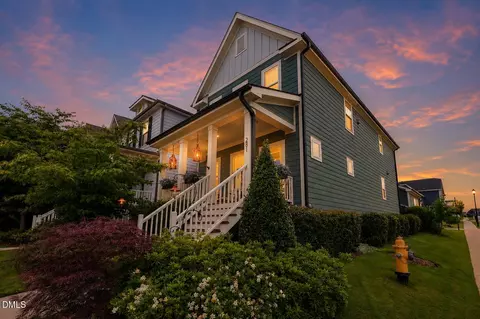 281 Douglas Falls Dr, Wendell, NC 27591