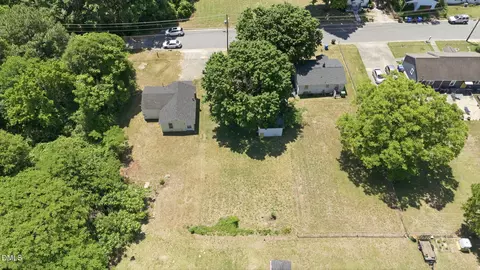 View/Area - 607 E Holmes St, Benson, NC 27504 photo 6 of 6
