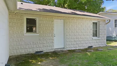 Exterior - 607 E Holmes St, Benson, NC 27504 photo 7 of 7