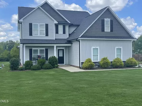 35 Fisher Rd, Lillington, NC 27546