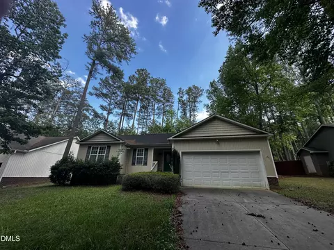 1483 Kentucky Ave, Sanford, NC 27332