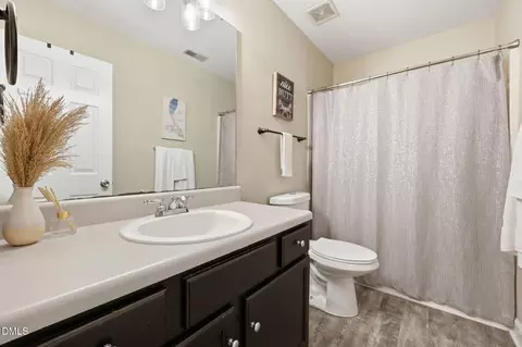 Bath - 211 Sugar Maple Ave, Wake Forest, NC 27587 photo 3 of 3