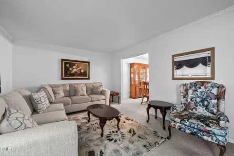 Living - 243 Craddock St, Boydton, VA 23917 photo 2 of 2