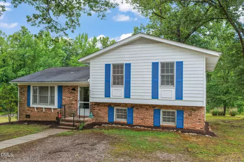 243 Craddock St, Boydton, VA 23917