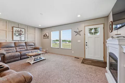 7002 Brooksdale Rd, Staley, NC 27355 photo 11