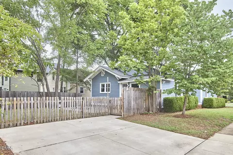 Exterior - 1401 Watts St, Durham, NC 27701 photo 6 of 12