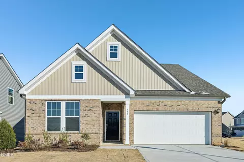 540 Hipwood Dr, Zebulon, NC 27597