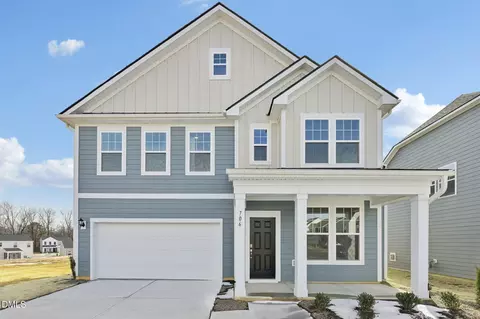 513 Hipwood Dr, Zebulon, NC 27597