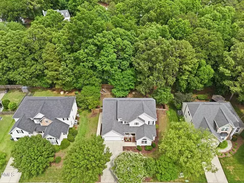 View/Area - 211 Stablegate Dr, Cary, NC 27513 photo 2 of 3