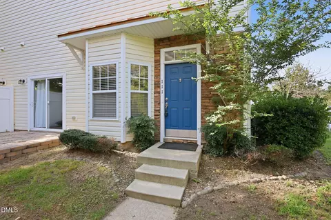 11711 Coppergate Dr #111, Raleigh, NC 27614