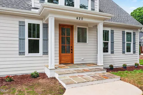 420 W Corbin St, Hillsborough, NC 27278