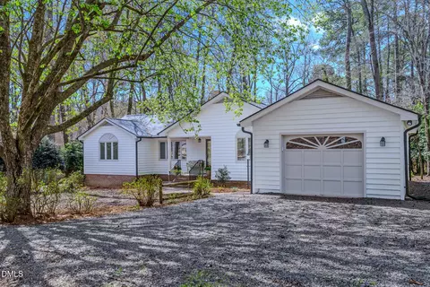 512 Argyll Dr, Sanford, NC 27332