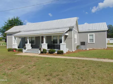 3502 E Old Spring Hope Rd, Rocky Mount, NC 27804