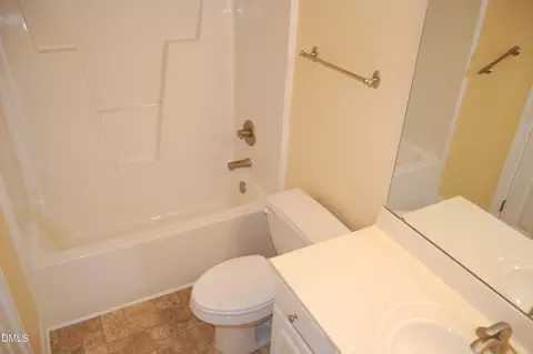 Bath - 3703 Dillon Ln, Wake Forest, NC 27587 photo 7 of 7