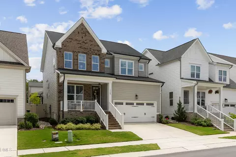 1729 Grassy Falls Ln, Wendell, NC 27591