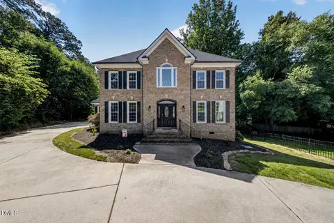 6004 Belgreen Ct, Raleigh, NC 27612