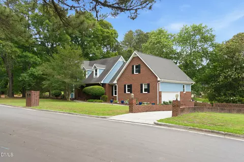 3735 Stoneybrook Dr, Durham, NC 27705