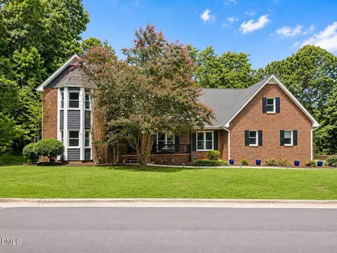 3735 Stoneybrook Dr, Durham, NC 27705