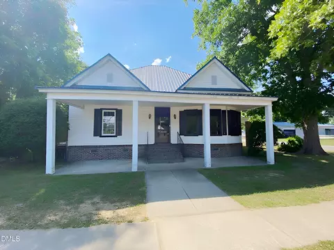 301 S Wilson St, Fremont, NC 27830