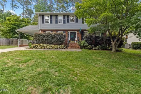 5014 Tremont Dr, Raleigh, NC 27609