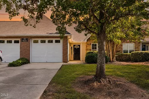 2521 Gordon Glen Ct #102, Raleigh, NC 27617
