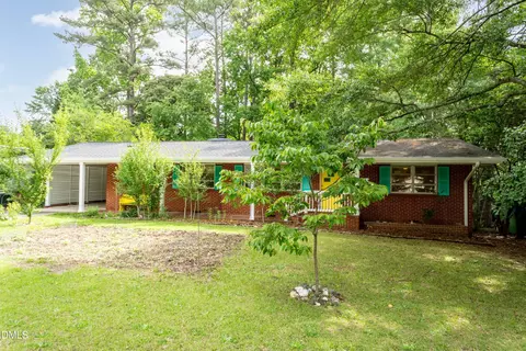 1602 Lakeside Dr, Garner, NC 27529