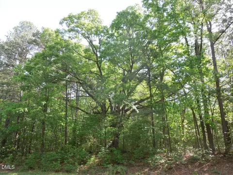 000 Glebe Rd, Henderson, NC 27537