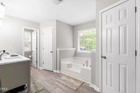 Bath - 310 Epperson Dr, Durham, NC 27712 photo 1 of 5