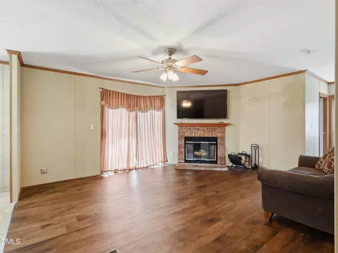Living - 175 179 Emerson Ln, Smithfield, NC 27577 photo 4 of 5