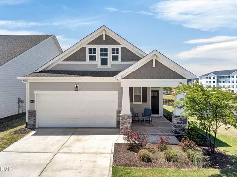 6432 Crown Pkwy, Durham, NC 27703