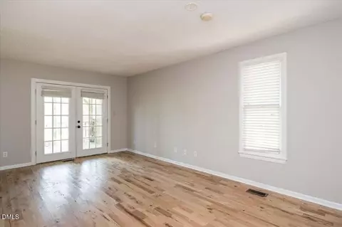 Living - 413 W Oak Ave, Wake Forest, NC 27587 photo 4 of 4