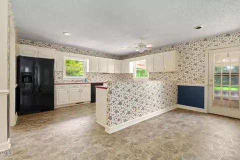 Kitchen - 6562 Squirrel Den Rd, Bailey, NC 27807 photo 1 of 5