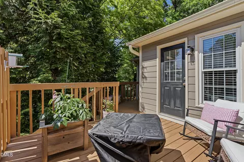 Exterior - 2424 Mapleton Ln, Raleigh, NC 27613 photo 4 of 7