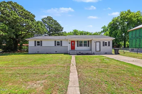 300 S Miller Ave, Goldsboro, NC 27530