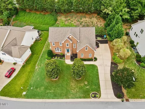 744 Highwater Pl, Fuquay Varina, NC 27526